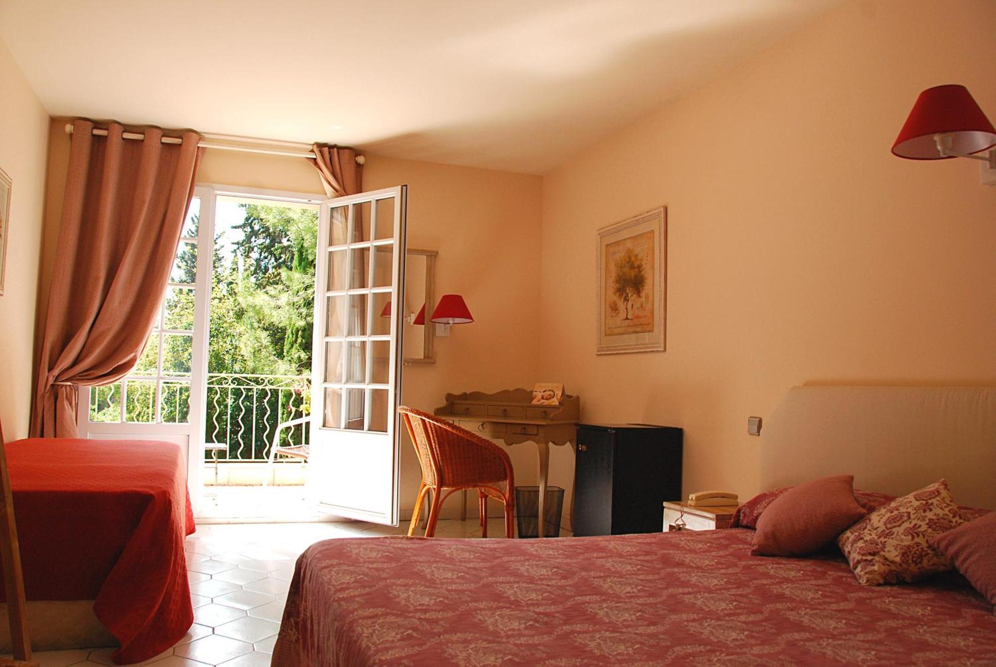 טרסקון Hotel Les Mazets Des Roches חדר תמונה