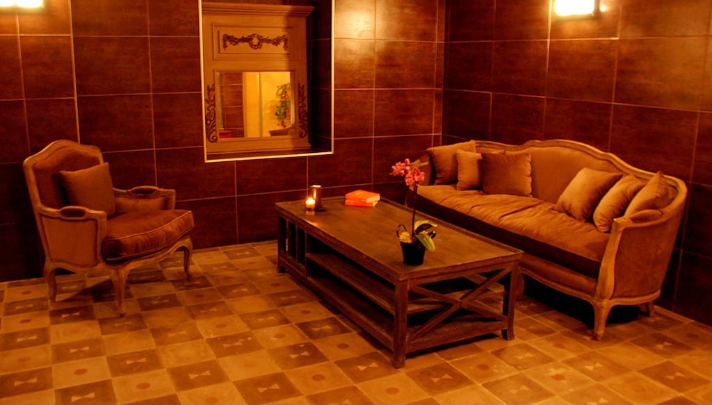 טרסקון Hotel Les Mazets Des Roches מראה חיצוני תמונה