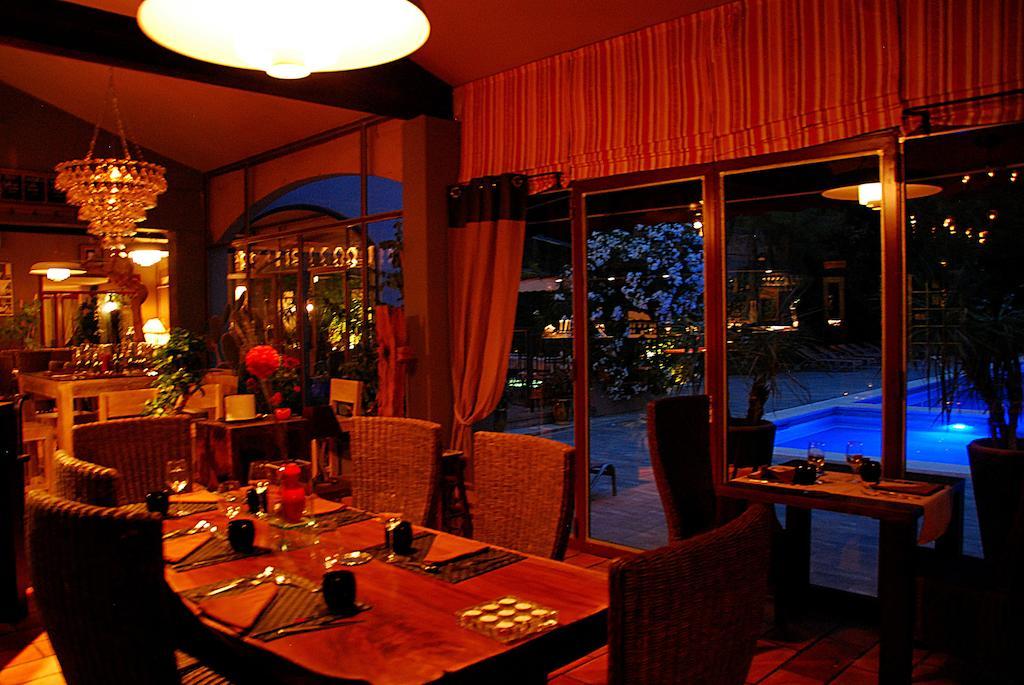טרסקון Hotel Les Mazets Des Roches מראה חיצוני תמונה