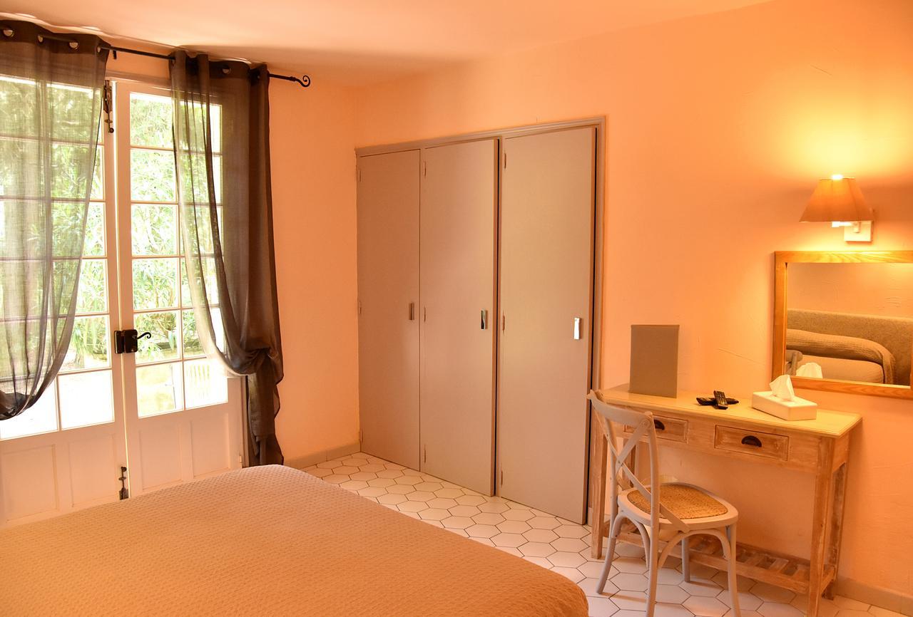 טרסקון Hotel Les Mazets Des Roches מראה חיצוני תמונה