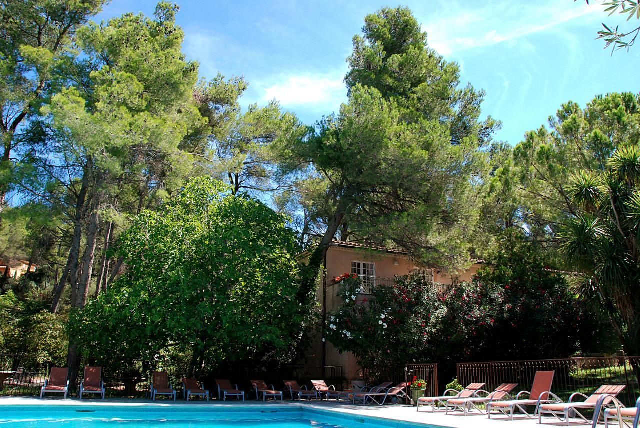 טרסקון Hotel Les Mazets Des Roches מראה חיצוני תמונה